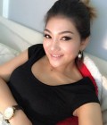 Dating Woman Switzerland to Bangkok : Porntip , 43 years